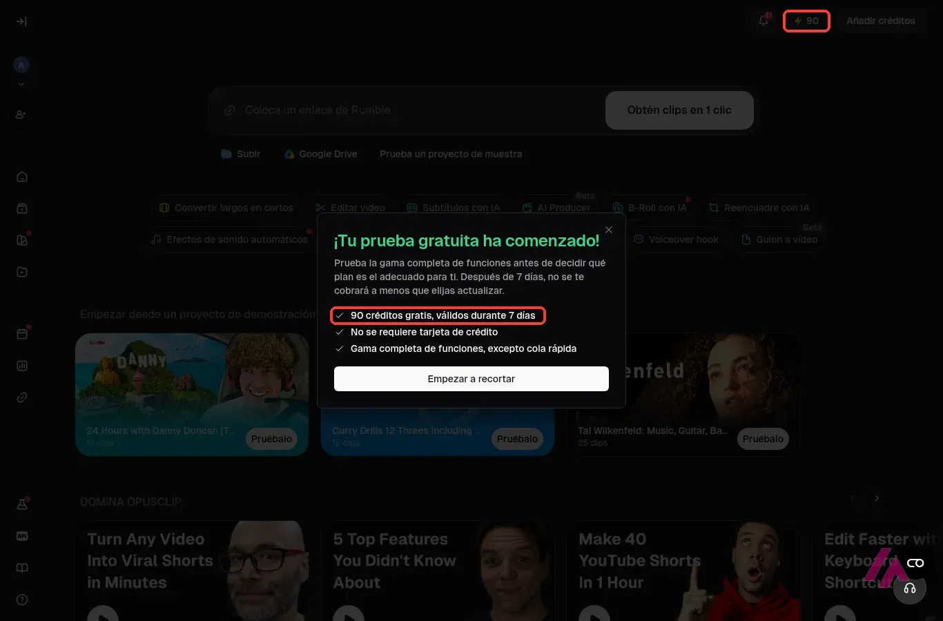 Panel de OpusClip con el aviso de prueba gratuita de 90 créditos durante 7 días y el contador de créditos recuadrados